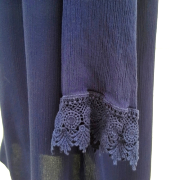 DANIEL RAINN Navy Boho Tunic Top with Lace (1X) - Picture 5 of 10
